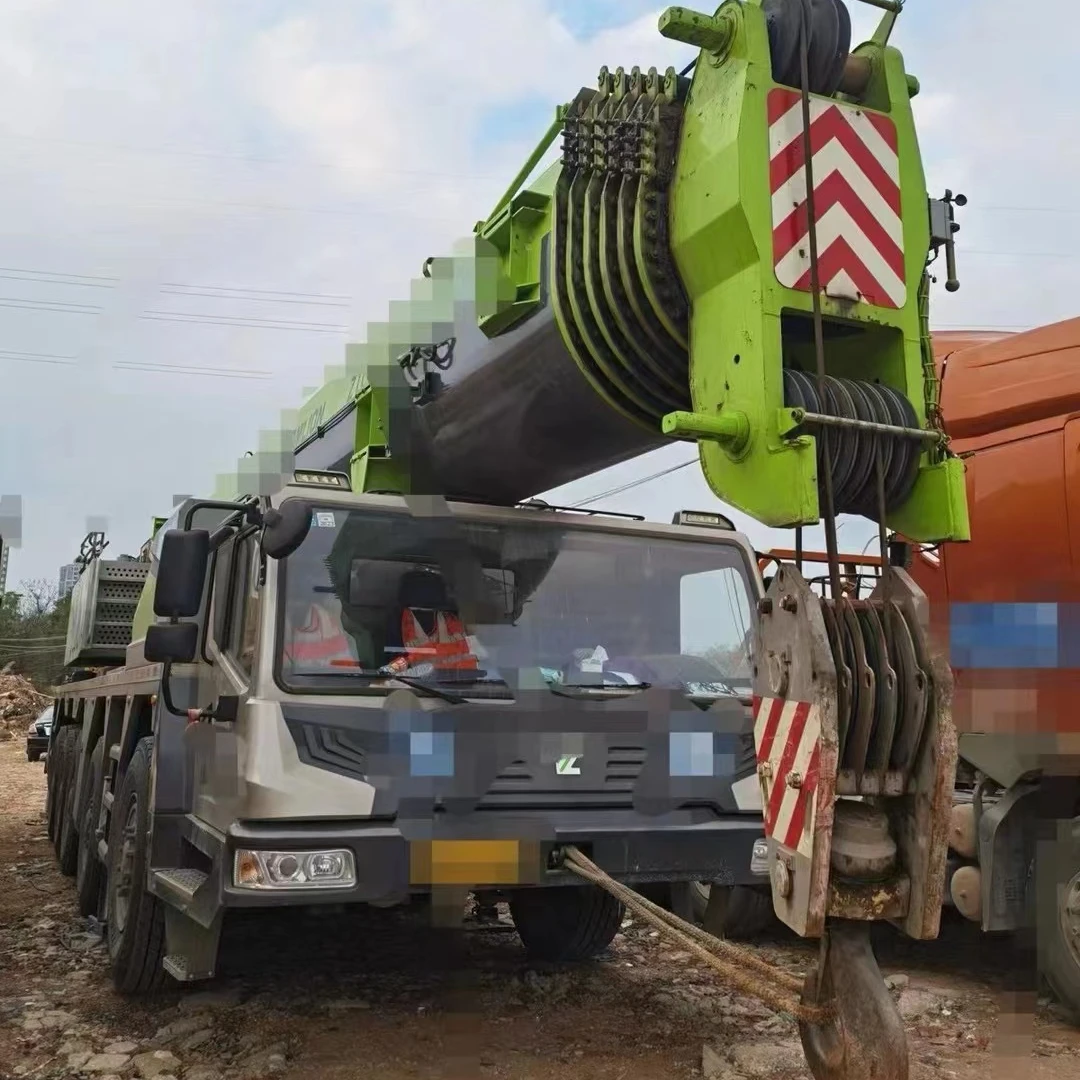 Известный китайский бренд Zoomlion ZTC1100H753 Подержанный автокран 110 тонн