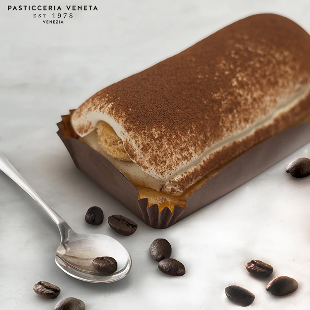 
Single serving Tiramis Sponge Cake fancy table dessert set italy cake 