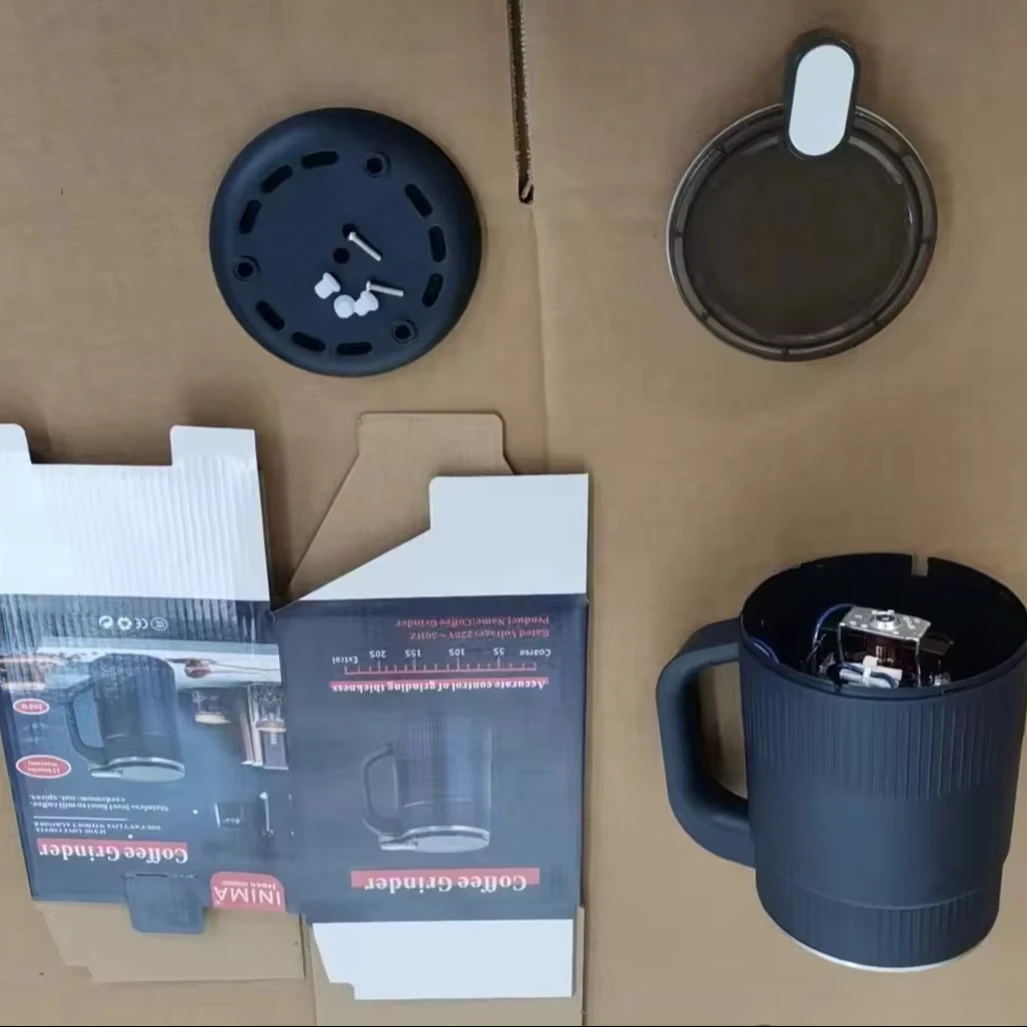 SKD semi-bulk Small Household Ultra-Fine Flour Mill and Coffee Grinder Electric Fishing Grain Crusher Spice and Medicine Machine