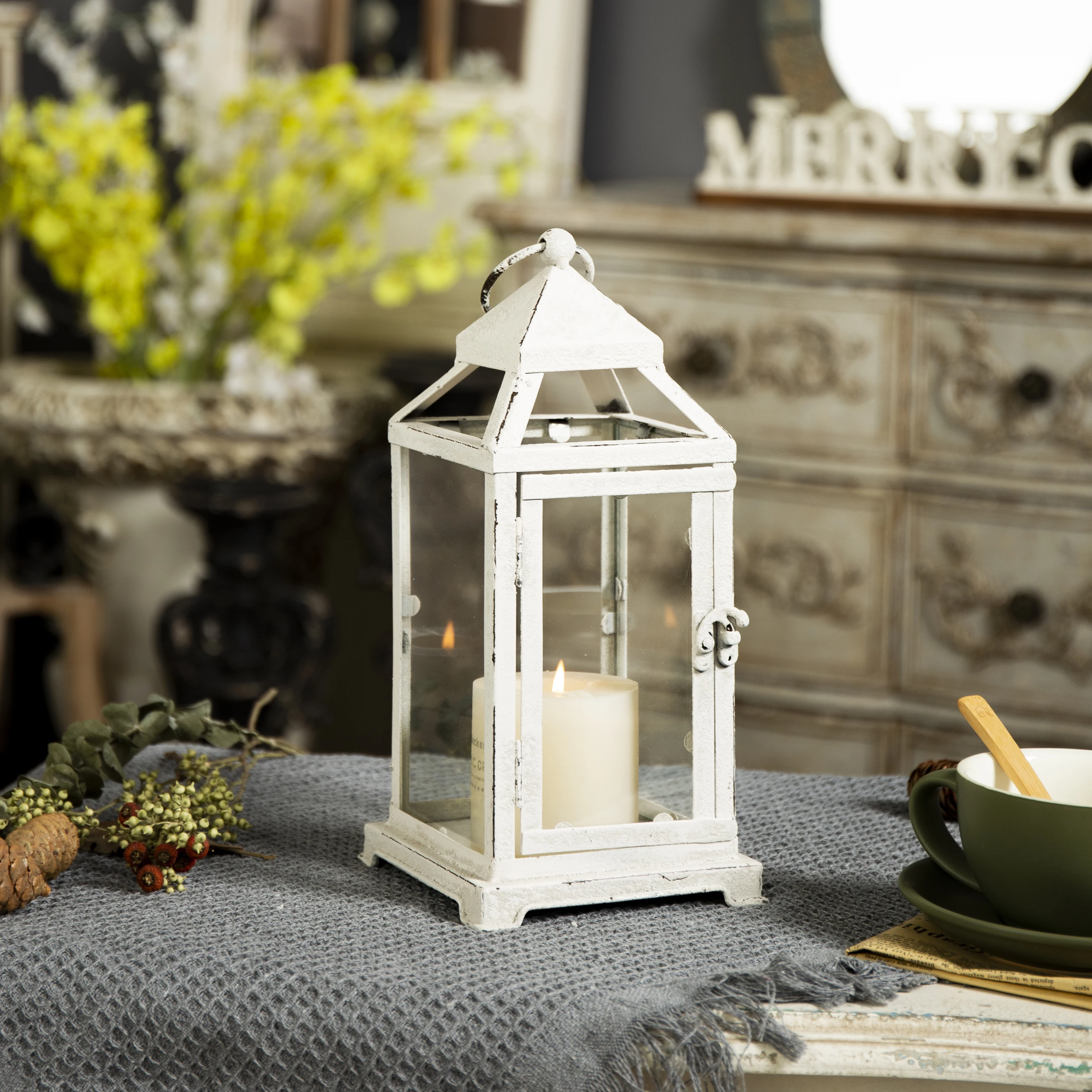 Farmhouse Decor Best Quality Handmade Christmas Ornaments Wedding Decorative White Iron Framed Rustic Metal Candle Lantern