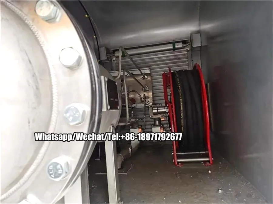 Isuzu Fvr 12000liter Isuzu 12m3 mini Oil Fuel  Tanker 4x2 12000 Liter Fuel Tank Truck