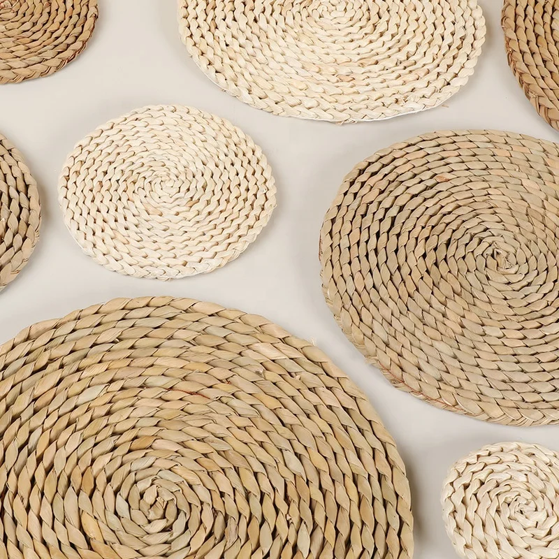 Wholesale handmade corn husk woven round rattan placemats woven placemats