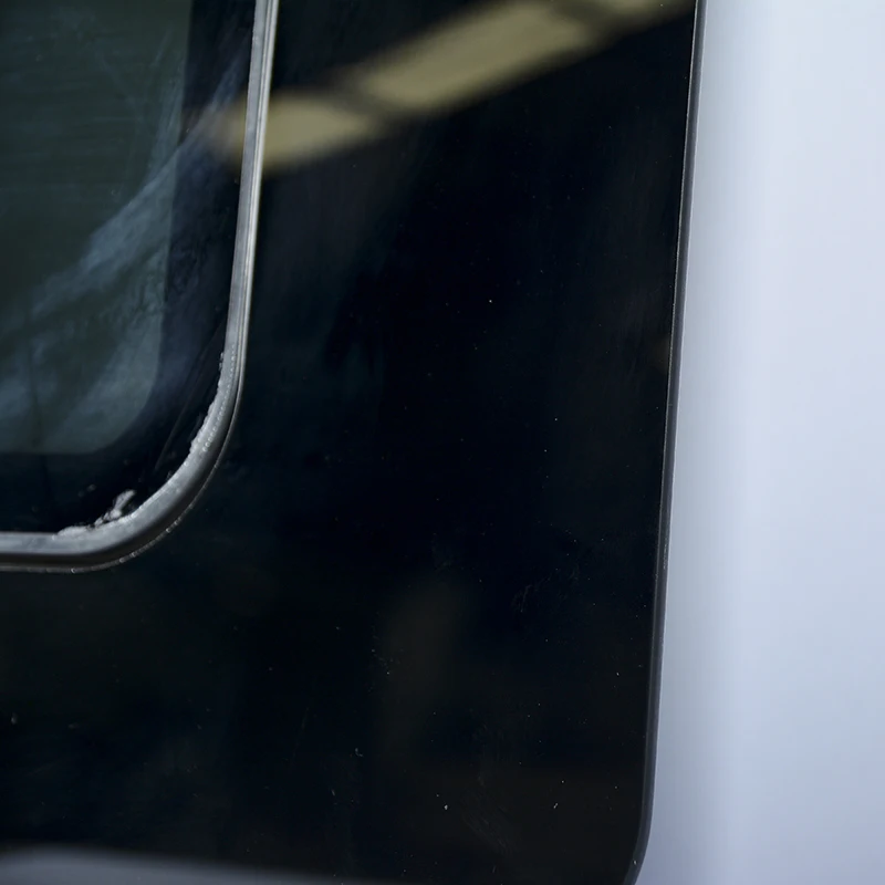 Applicable black glass side window middle window for Ford Quanshun truck black glass for car windows