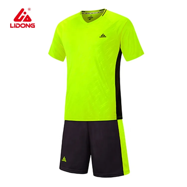 
2020 Wholesale V-neck sublimated sports soccer practice jersey football shirt 