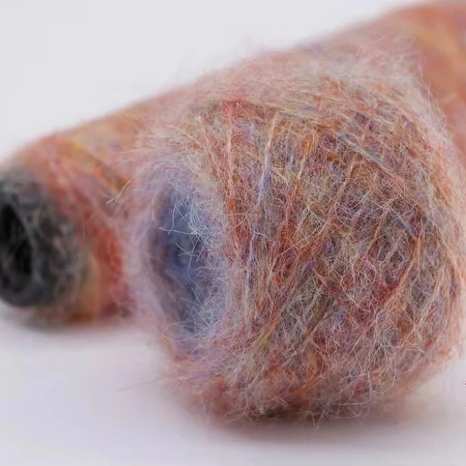 1/4.5NM Fantasy Mohair Soft Material 59% Recycled Polyester 16% Polyester 16% Nylon 8% Wool 1% Spandex Sweater Blended Yarn