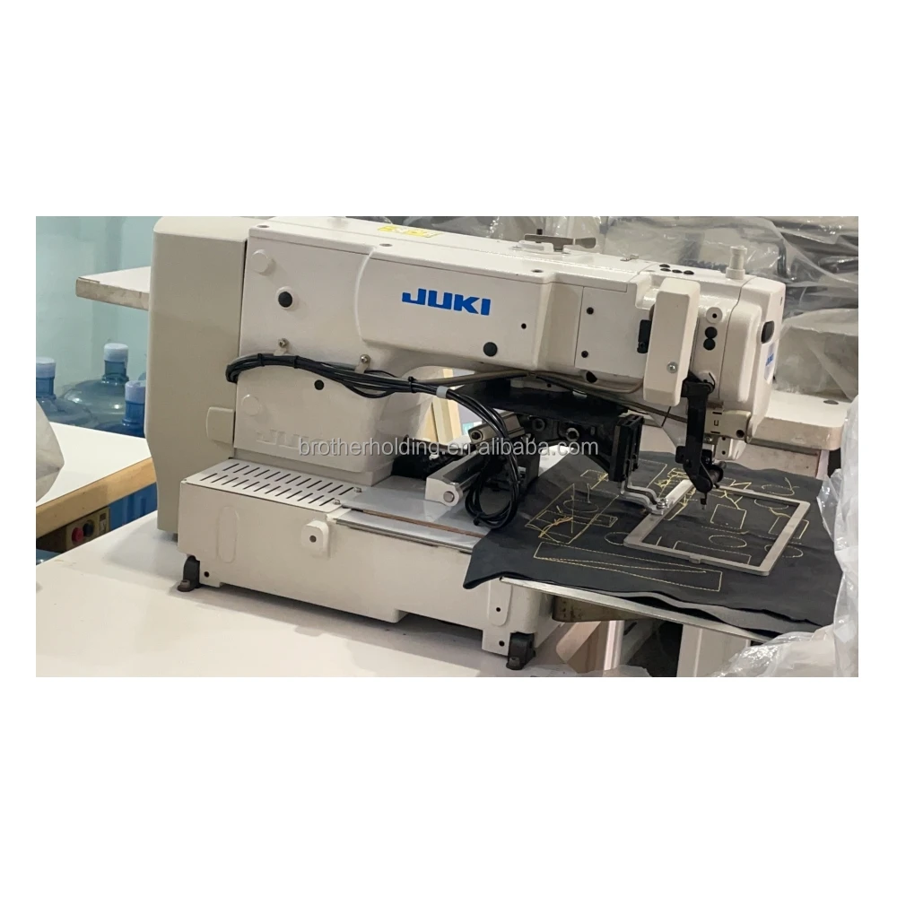 JUKIs AMS-210E 2210 Computer Controlled Cycle Machine Pattern Stitching Industrial Sewing Machines