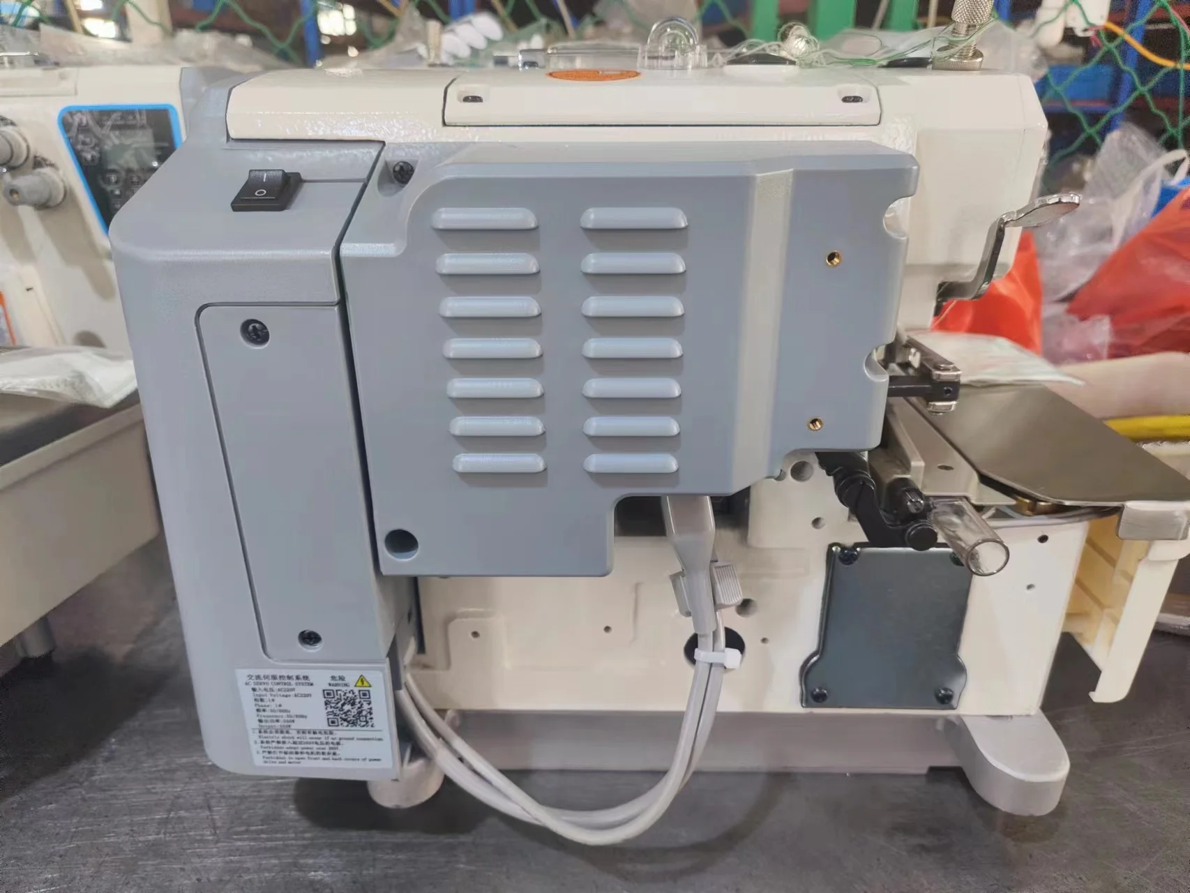 DT 800-4AT 2023 New Good Quality Automatic Sewing Machine Overlock