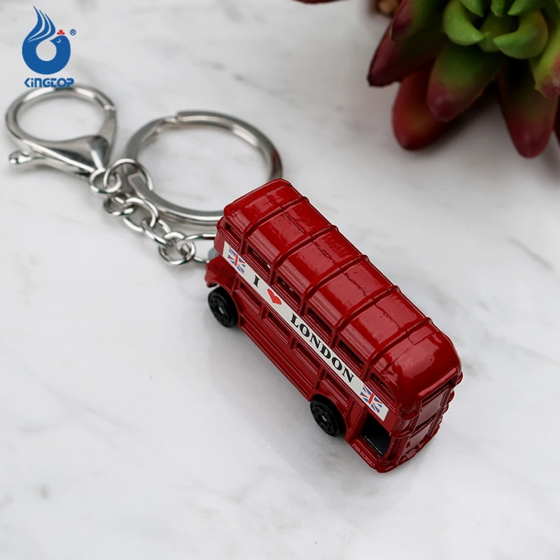 Wholesale Creative Souvenirs Pendants Uk Travel Commemorative Gifts Double Decker Bus Metal Keychains