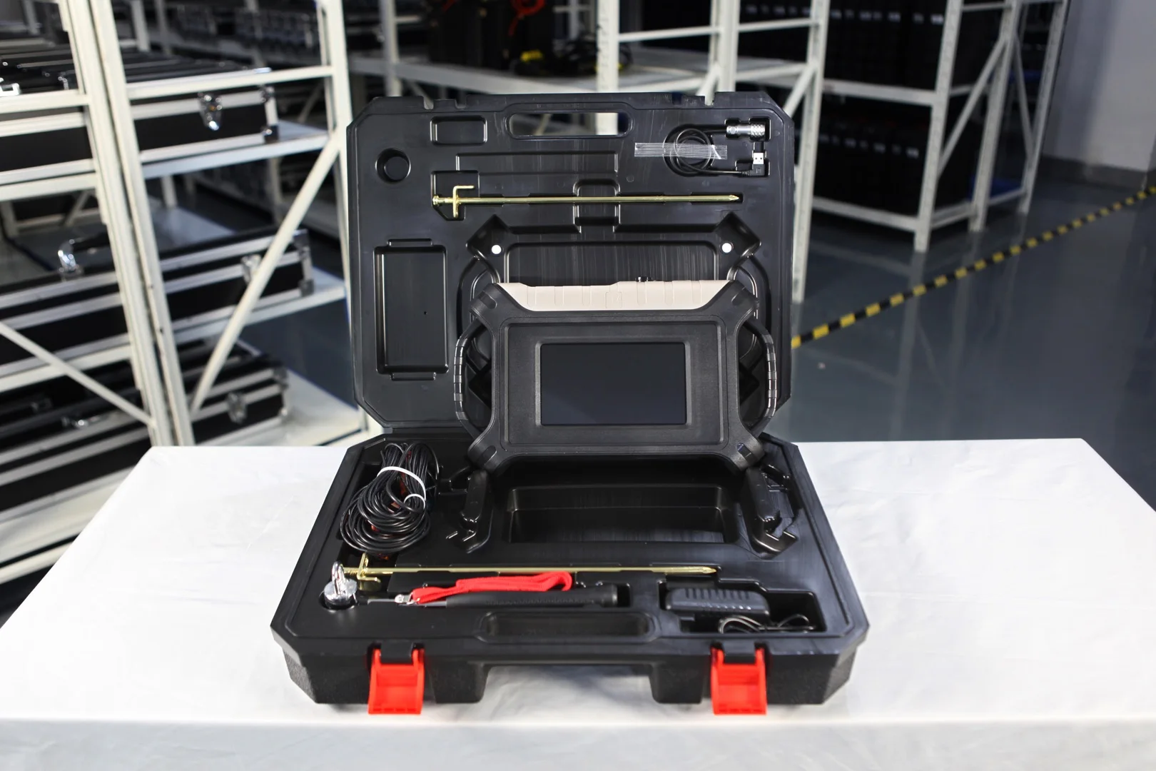 ADMT-20KX CAVES DETECTOR