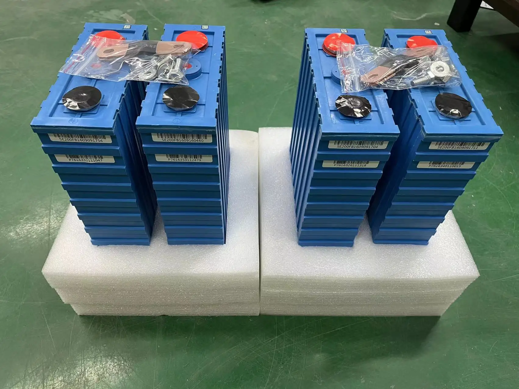 Аккумуляторная батарея Lifepo4 3 2 V 200Ah литий-железо-фосфатный Аккумулятор для ESS с