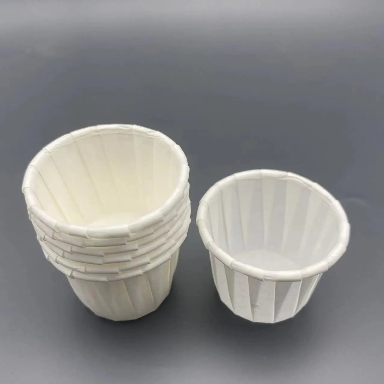 Single Wall 0.5oz-3oz Craft Paper Souffle Cups Gold Foil Printed Mini Sauce Cups at Factory Price