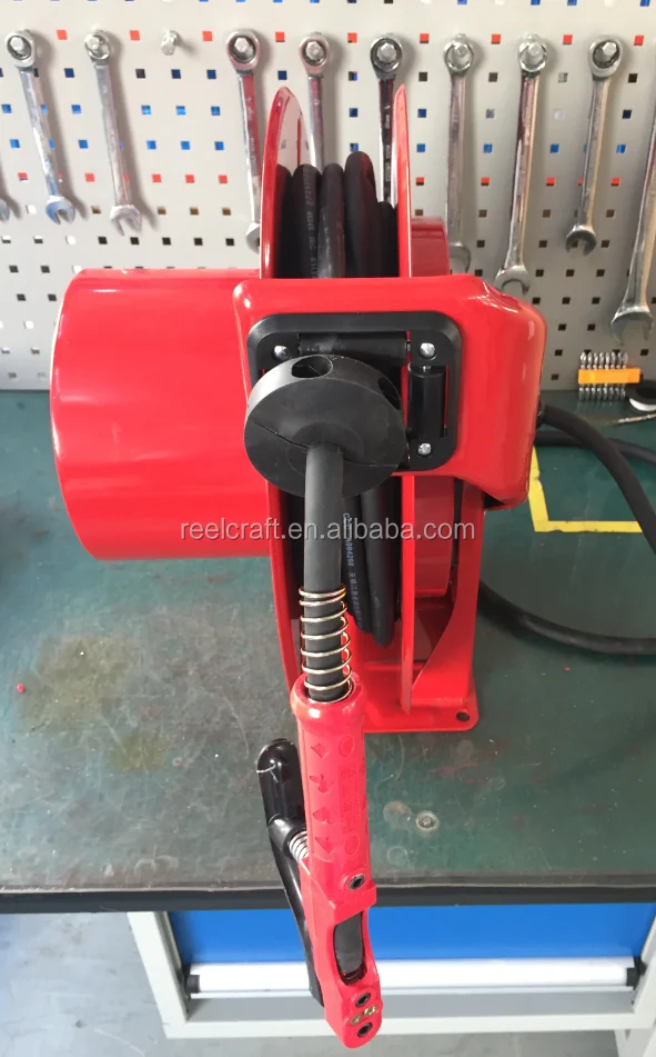 WC7001 -- Пружинные выдвижные сварочные катушки для кабеля REELCRAFT