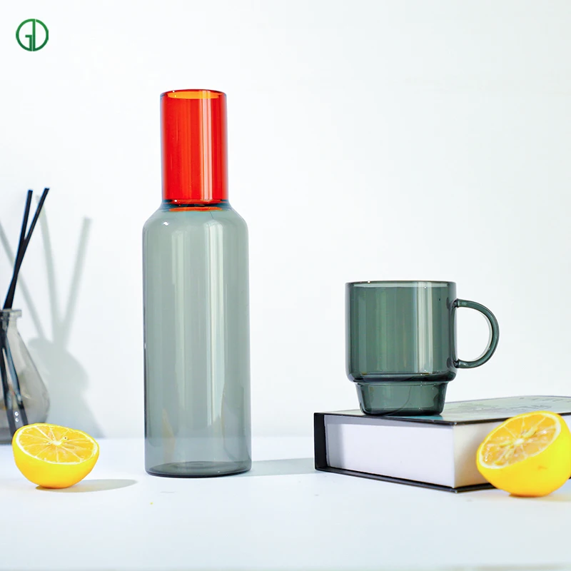 Custom Nordic Home Style Borosilicate Glass Water Jug Glass Water Carafe Heat Resistant Milk Glass Filter Pitcher With Spout
