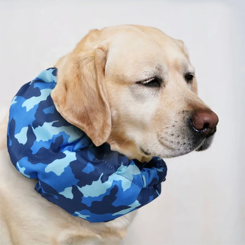 Dog Cooling  Collar with Recyclable Ice Packs Pet Dog Adjustable Ice Chill Out Collar Scarf Neck Cooler Wrap