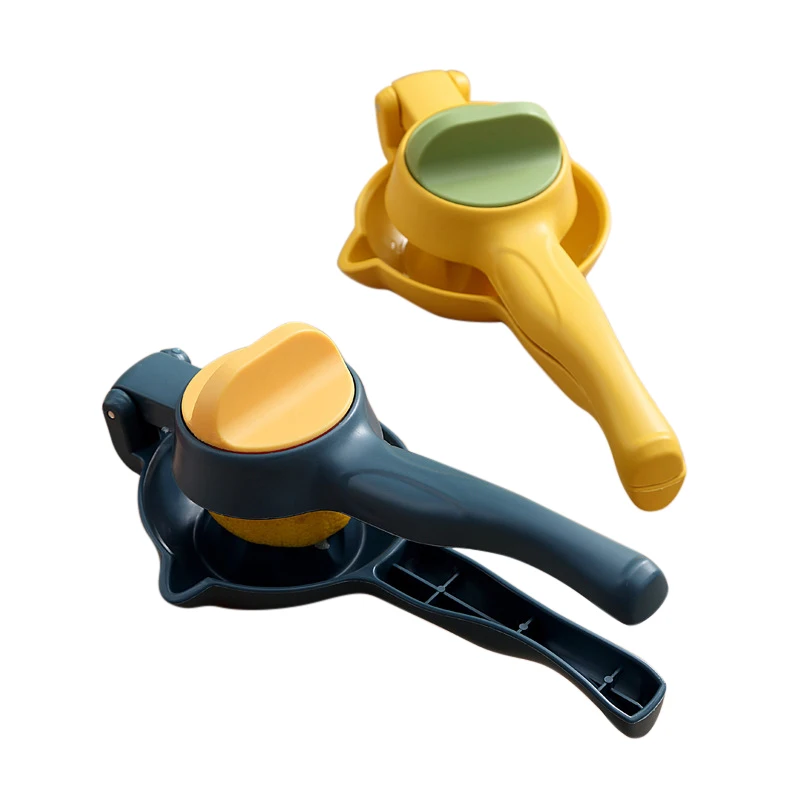 Wholesale Multifunctional Lemon Juicer Kitchen Gadgets Portable Manual Juicer Plastic PP Bag Kitchen Supplies Squeezer Plastic