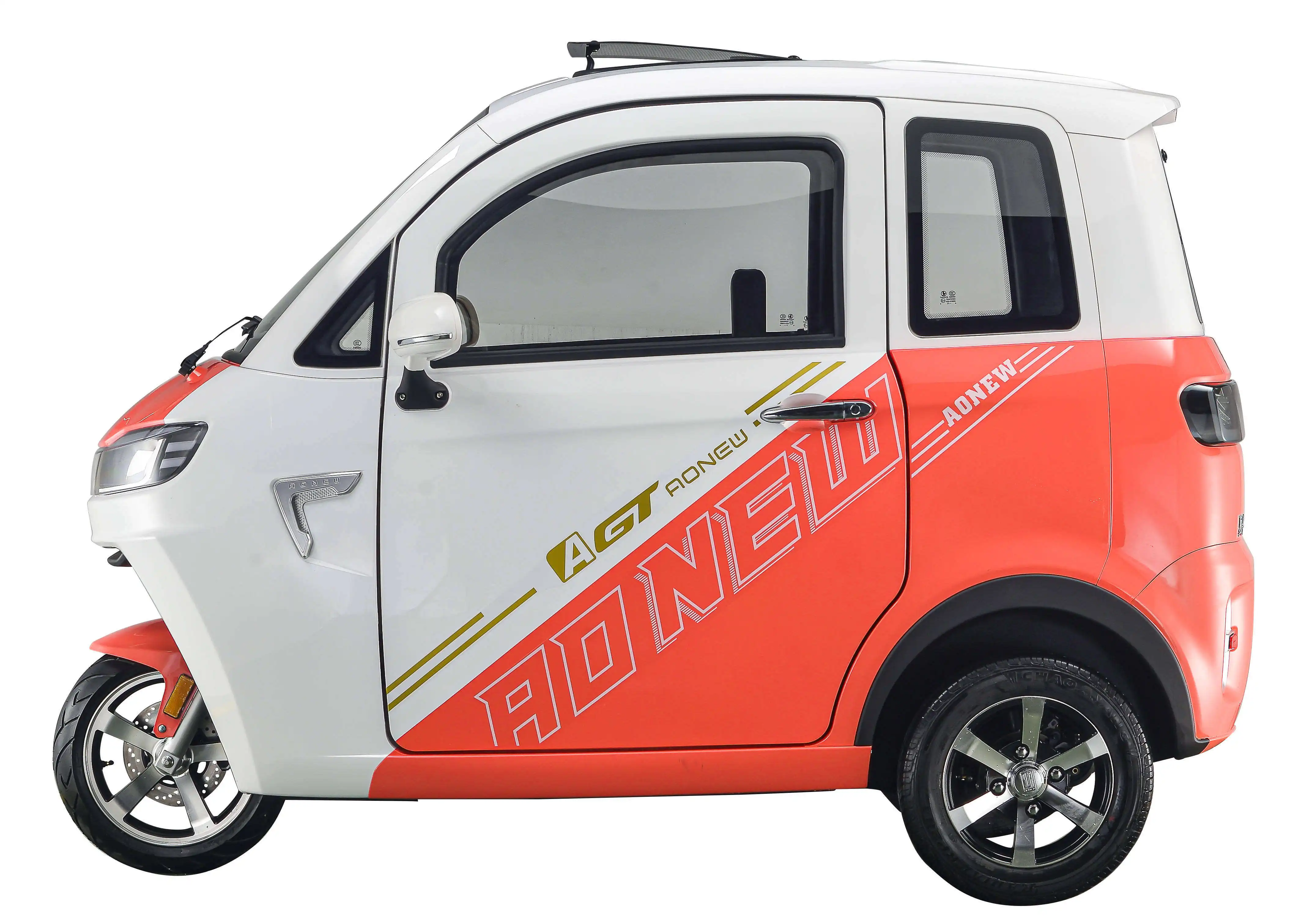 New Energy Fully Enclosed Electric Tricycles New Car 3 Wheels 60V Cargo Closed Eec Rotatable Seat