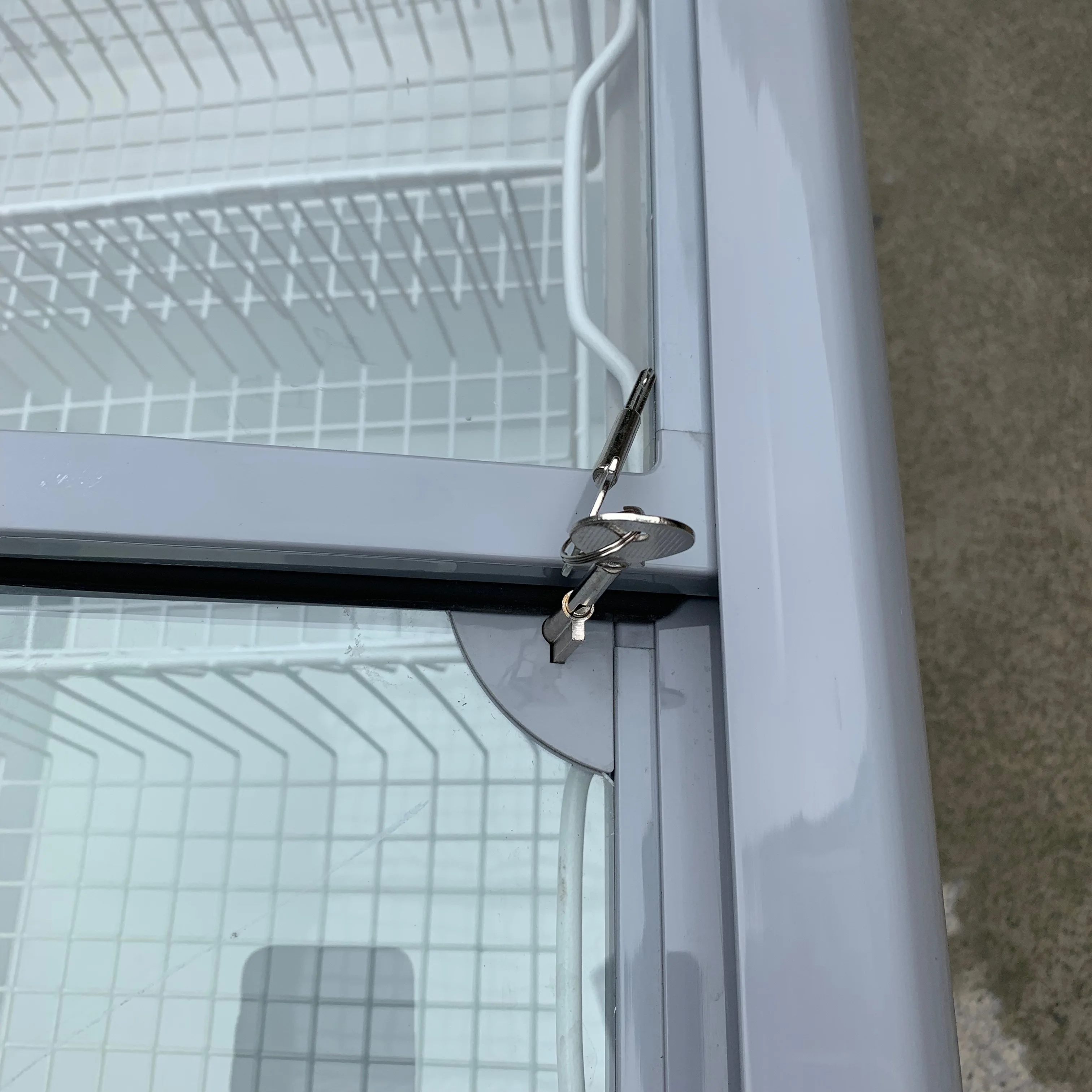 CE ETL Certificate 358L Curved Glass Door Display Ice Cream Freezer SD/SC-358Y