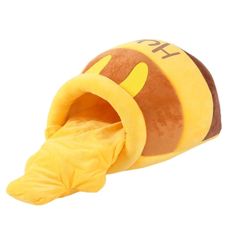 wholesale Pet nest winter warm bee tank cat nest sleeping closed warm honey tank vibrato with the same cat and dog nest