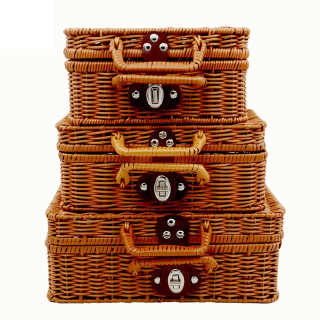 Candy Gift & Kids Toy Baskets Picnic Basket Retro handle Storage Basket Handmade iron frame Woven Rattan Box with Lid