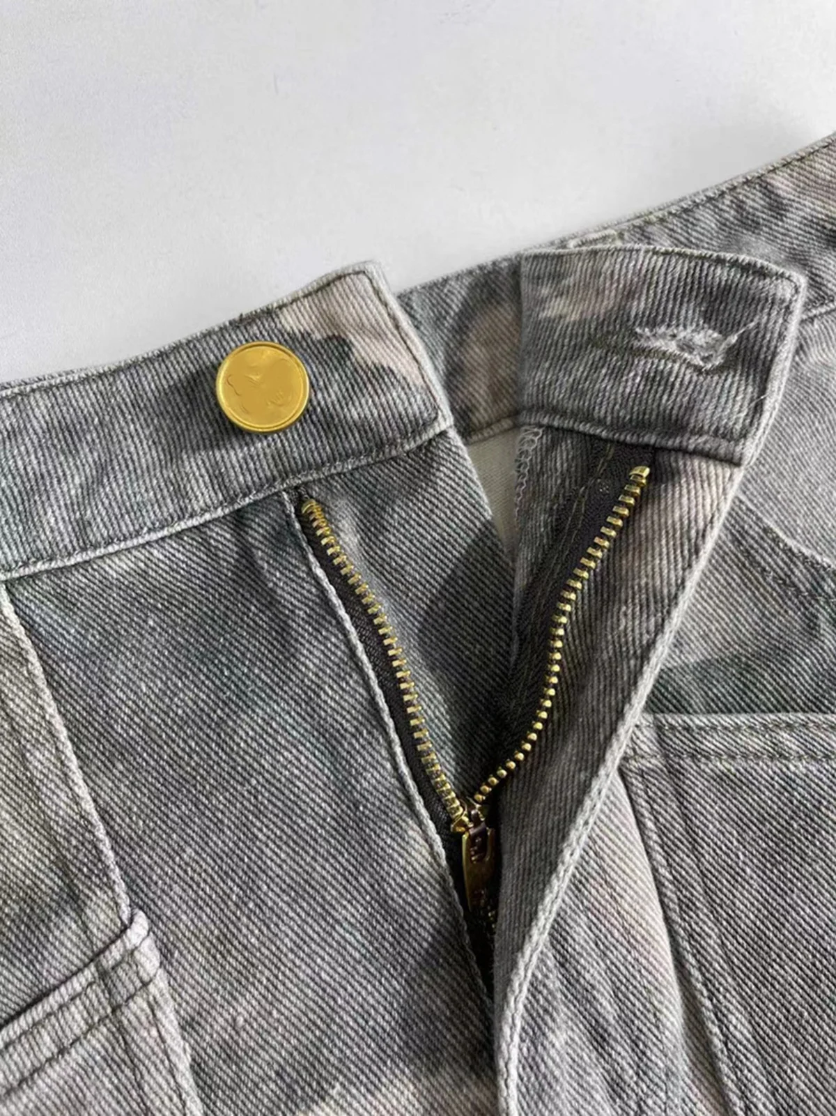 OUDINA Fashionable New Trendy Multiple Pockets Long Jeans Skirt Camo Cargo Women Camouflage Denim Skirt