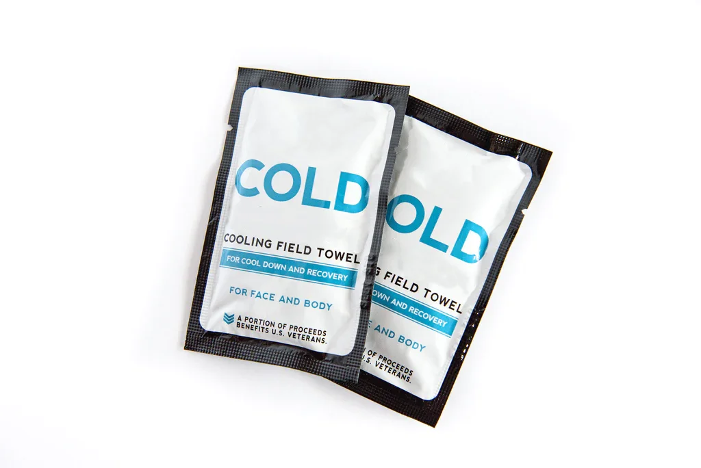 Single Packed Organic Aloe Vera Infused Sweat Cleaning Wipes Ice Effect Cooling Wet Wipes