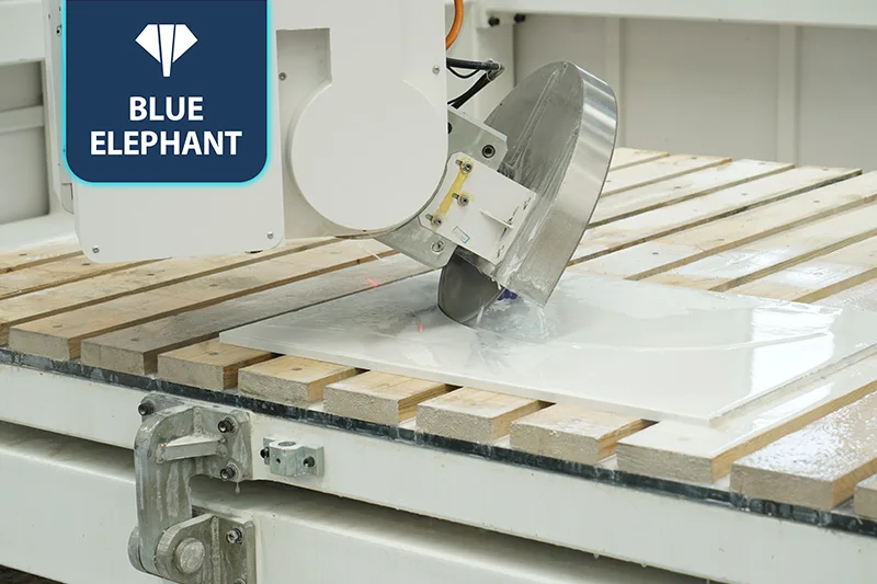 Automatic cnc 5 axis bridge saw granite marble 3D stone carving machine price