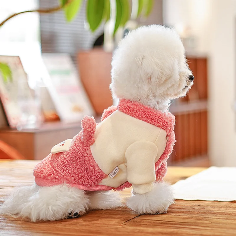 Custom classic Outdoor fast warm dog windproof soft dog cat clothes comfortable plush pet clothing
