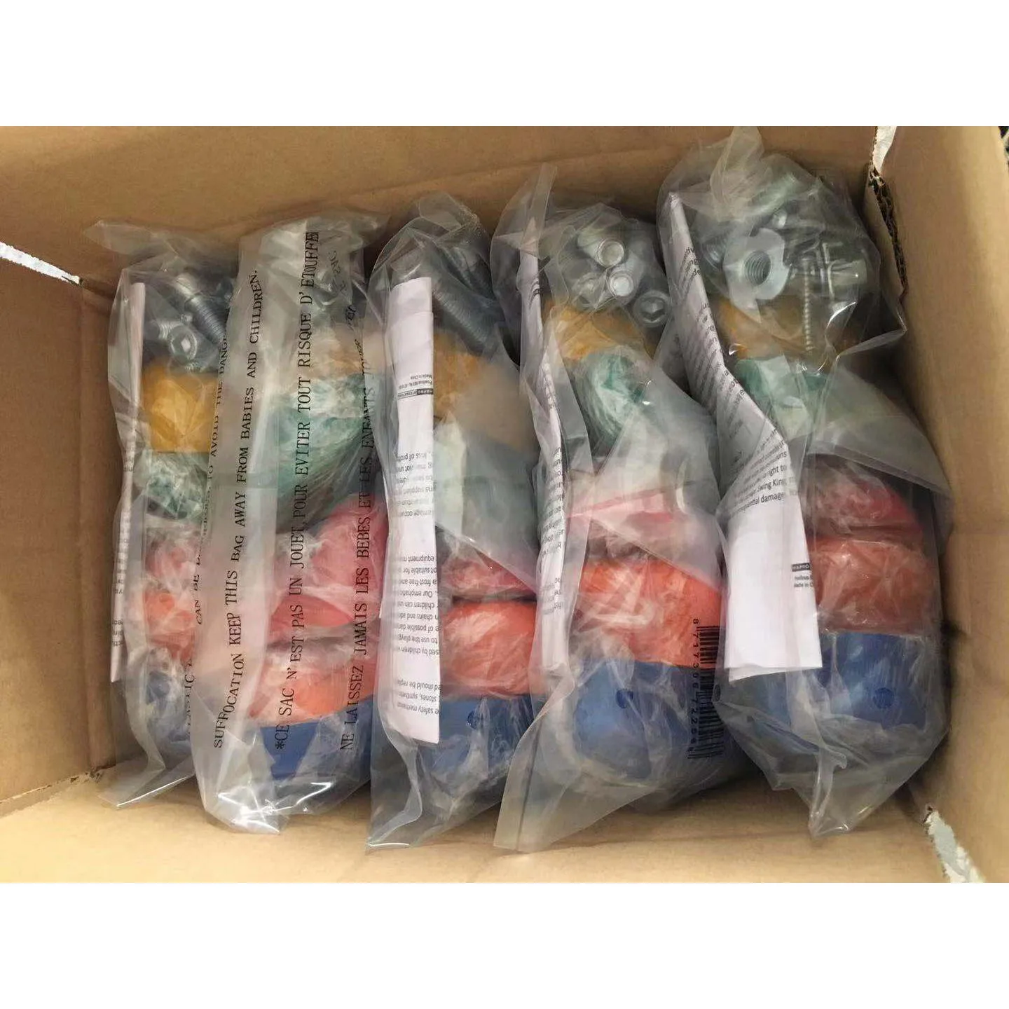 Скалолазание в помещении, тренировка боулдеринга, настенные трюмы