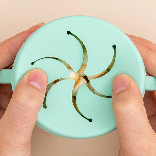 BPA  Free Feeding Tumblers No Spill Kids Toddler Silicone Baby Snack Cup  Kiddo Snack Cup Baby With Lid