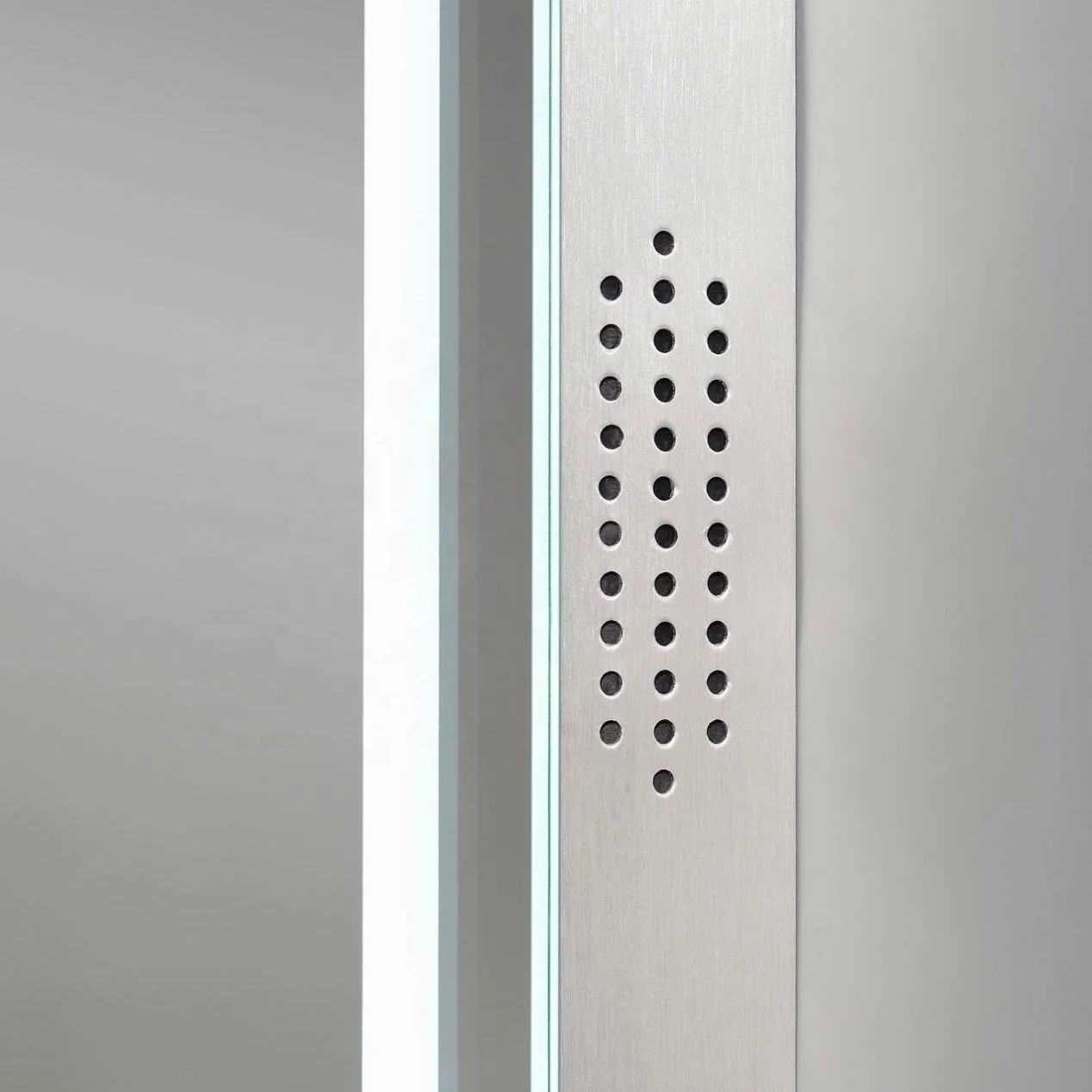 Bath Mirror CE IP44 SAA Listed Fog Free Shaving Mirror Luxury Hotel Bathroom Vanity Wall Mounted LED Mirror For Shower