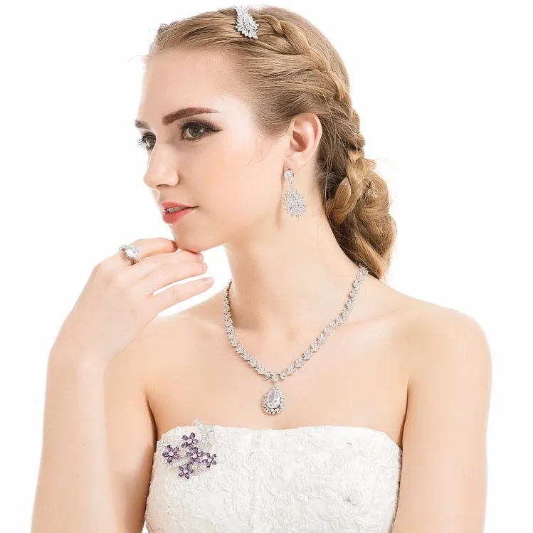 ROMANTIC Luxury Design Fancy Clear Cubic Zirconia Waterdrop Shiny Bridal Wedding Earrings