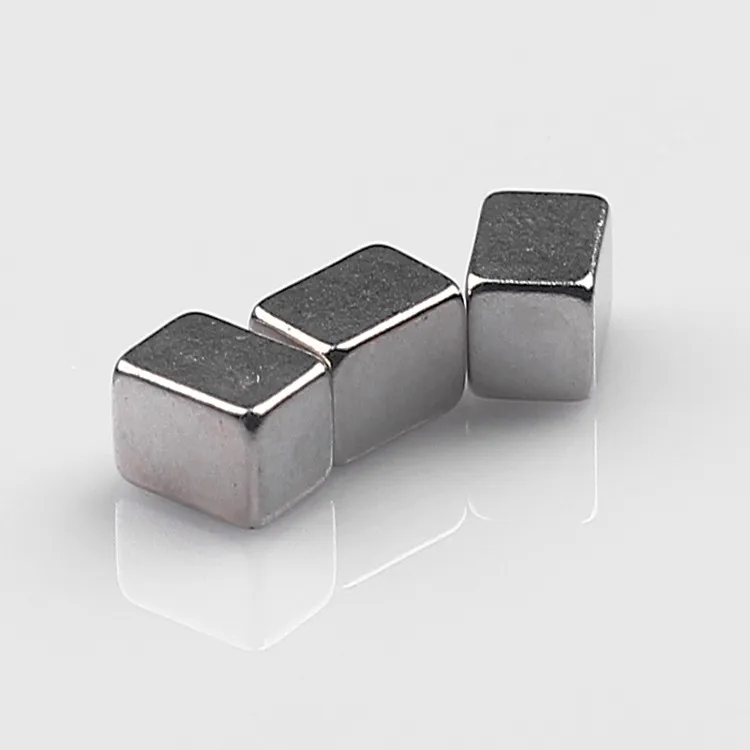  Неодимовые магниты N35H 25x20x5 мм с никелированным покрытием для генератора переменного