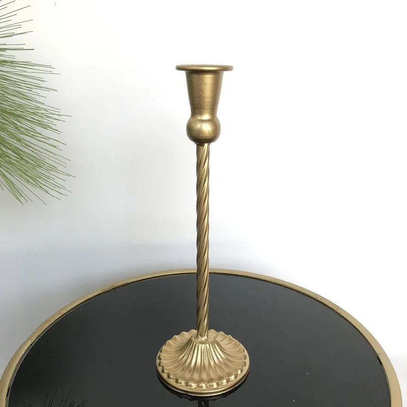 Hot Selling Antique Brushed Bronze Candles Holder With Good Price