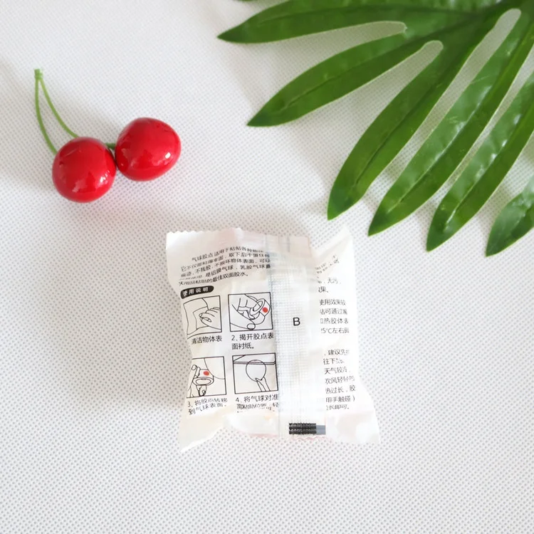 removable balloon Accessory glue for balloons glue dot roll