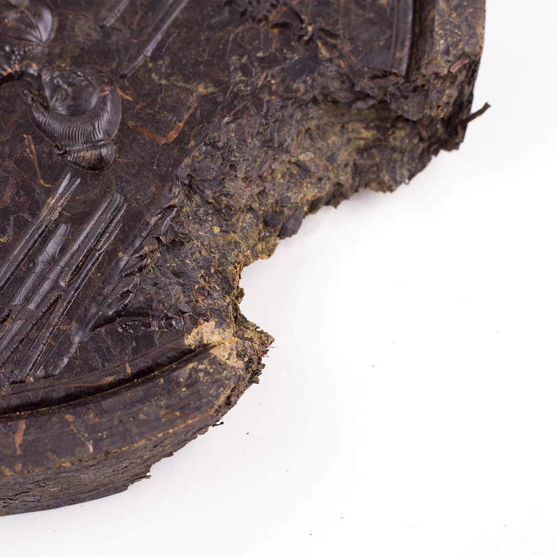 Changshengchuan Premium Chinese fermented boxed tea black tea 700g