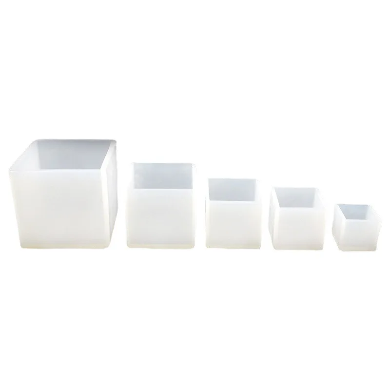 Manufacturer High Quality Resin Jewelry Moldes Silicona Para Resina Epoxi Resin Dried Flower Carton Silicone Molds Craft Moulds