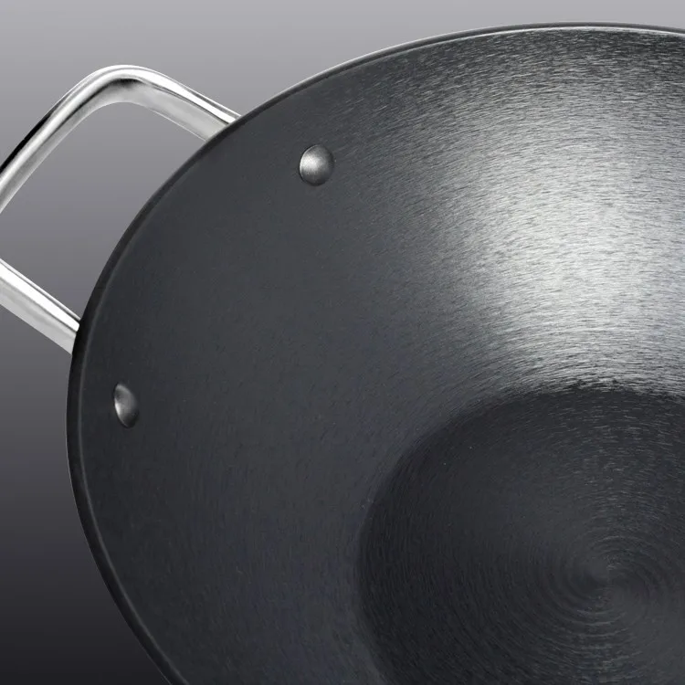 Big size Pre-seasoned Black Cast Iron Non-Stick Wok with Stainless Steel Lid for general use