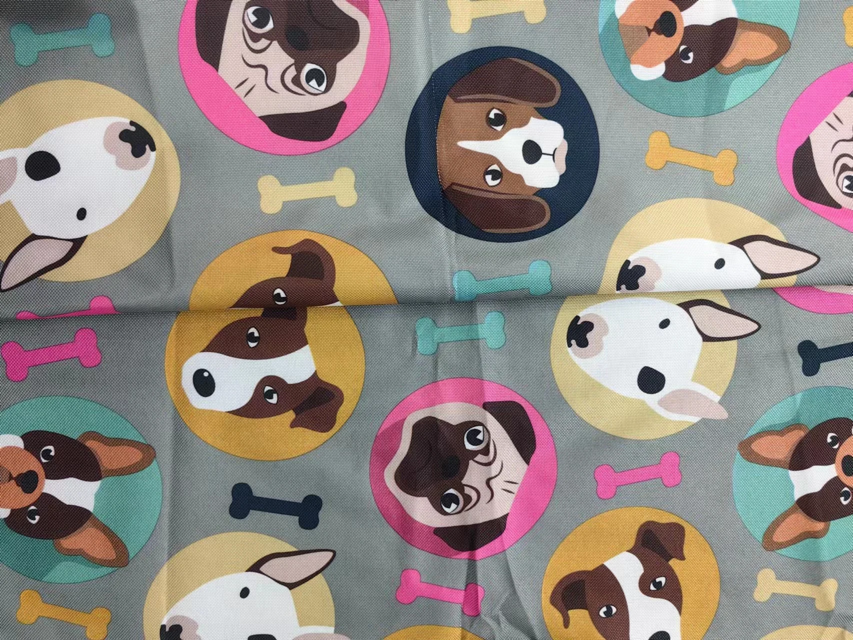 Custom Design Printing Dog Pattern Waterproof 600d Polyester Oxford Fabric with Pu Backing