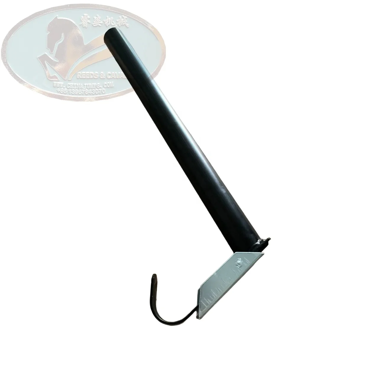 Reeds Brand One-Character round Tube Saddle Rack with Hook Special Horse Stable Product for Saddles