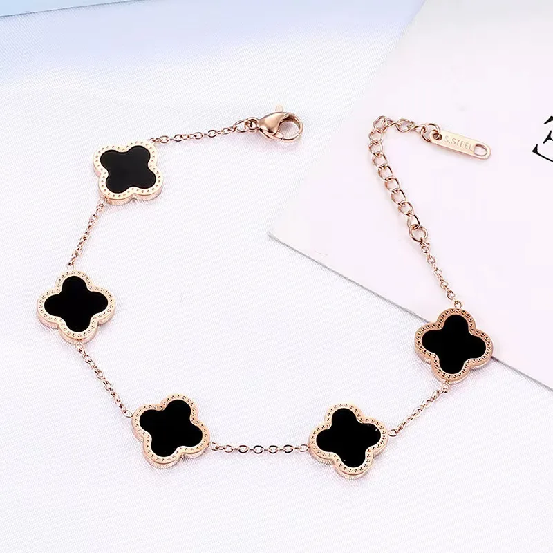High Quality Stainless Steel Lucky Black White Clover Bracelet 18k Gold Non Tarnish Waterproof Four Leaf Clover Bracelet