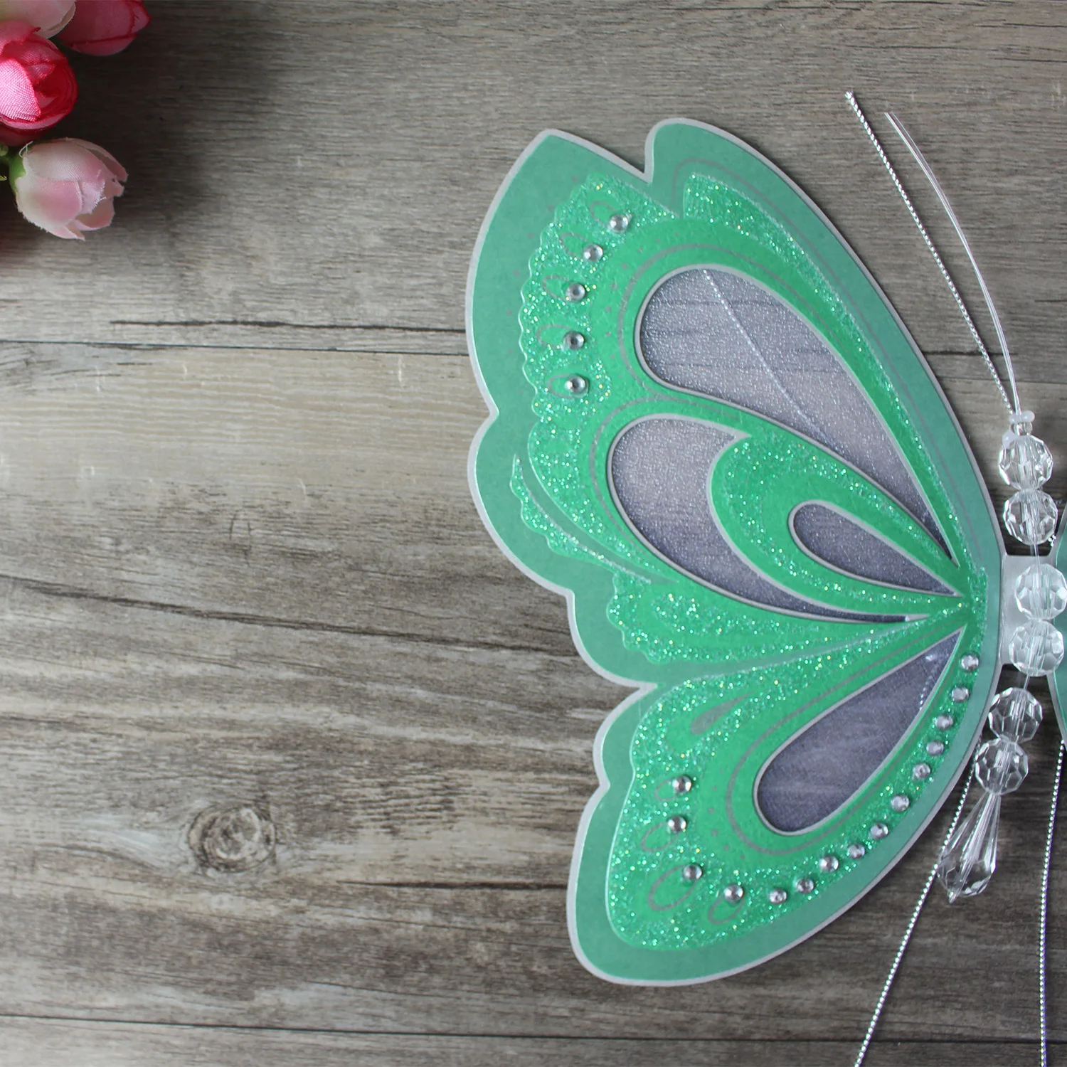 Wholesale Green Shining Unique Butterfly Shape Scroll Wedding Invitations
