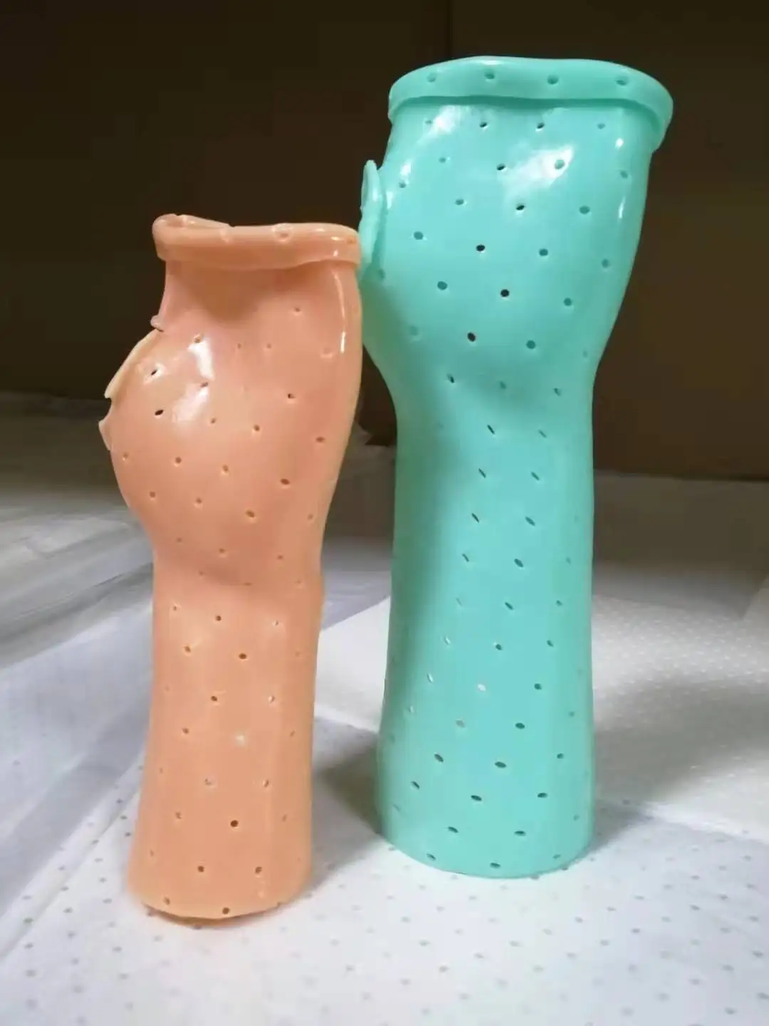 Aojianyi Manufacturer Direct Orthopedic Thermoplastic Splint Sheets Fracture Bone Orthosis Material