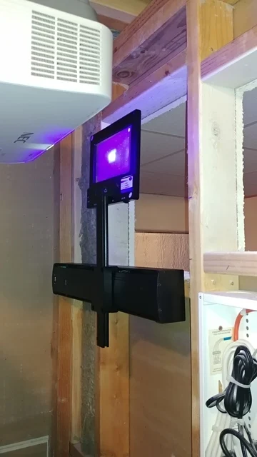 Single Beam Passive 3D System work with Dual Projector for Passive 3D Polarizer