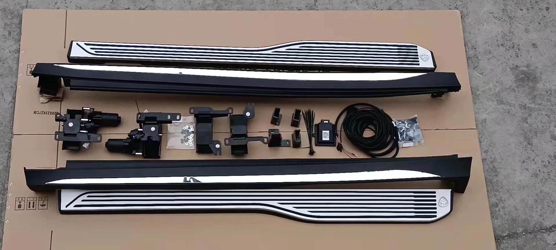 New Design Maybach style Electric Side Step auto car accessory Running Board For BMW X5