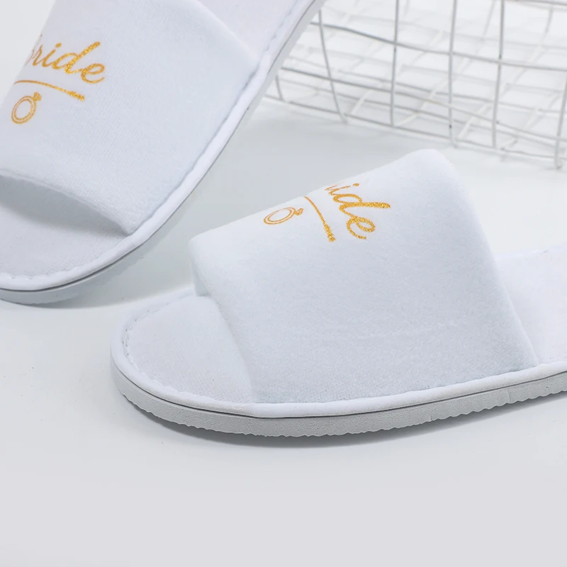 Closed Toe Wedding Slipper for Guest Custom Logo Plush Eva Slipper Bridal Slippers Wedding