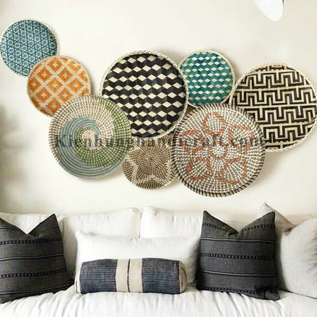 Eco FrIendly Vietnam Manufacture New Design Colorful  Multil Color Round Shape Circle Handwoven Seagrass Pate Wall Decor