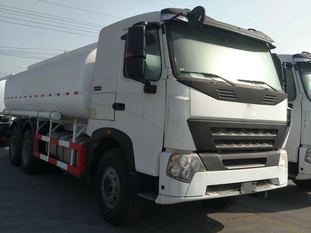  HOWO 35000 литров 8X4 топливный танкер