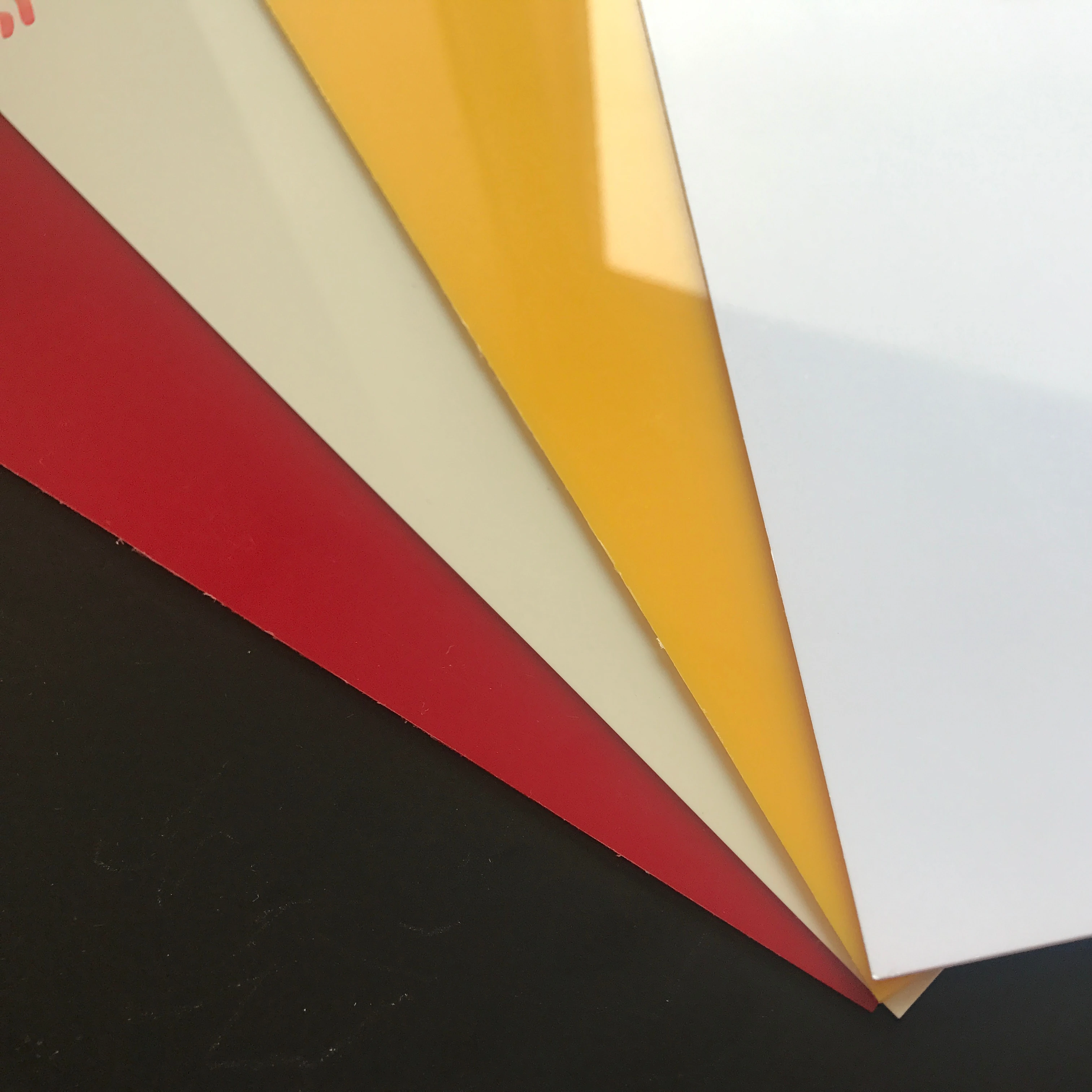 Exporting transparent opaque solid color pvc sheet manufacturer for vaccum forming