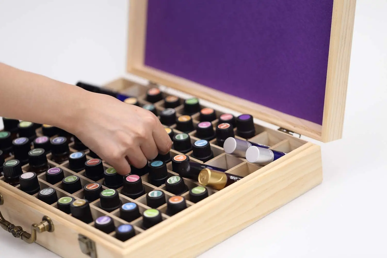 Custom Bottle Wooden Essential Oils Storage Box with Handle