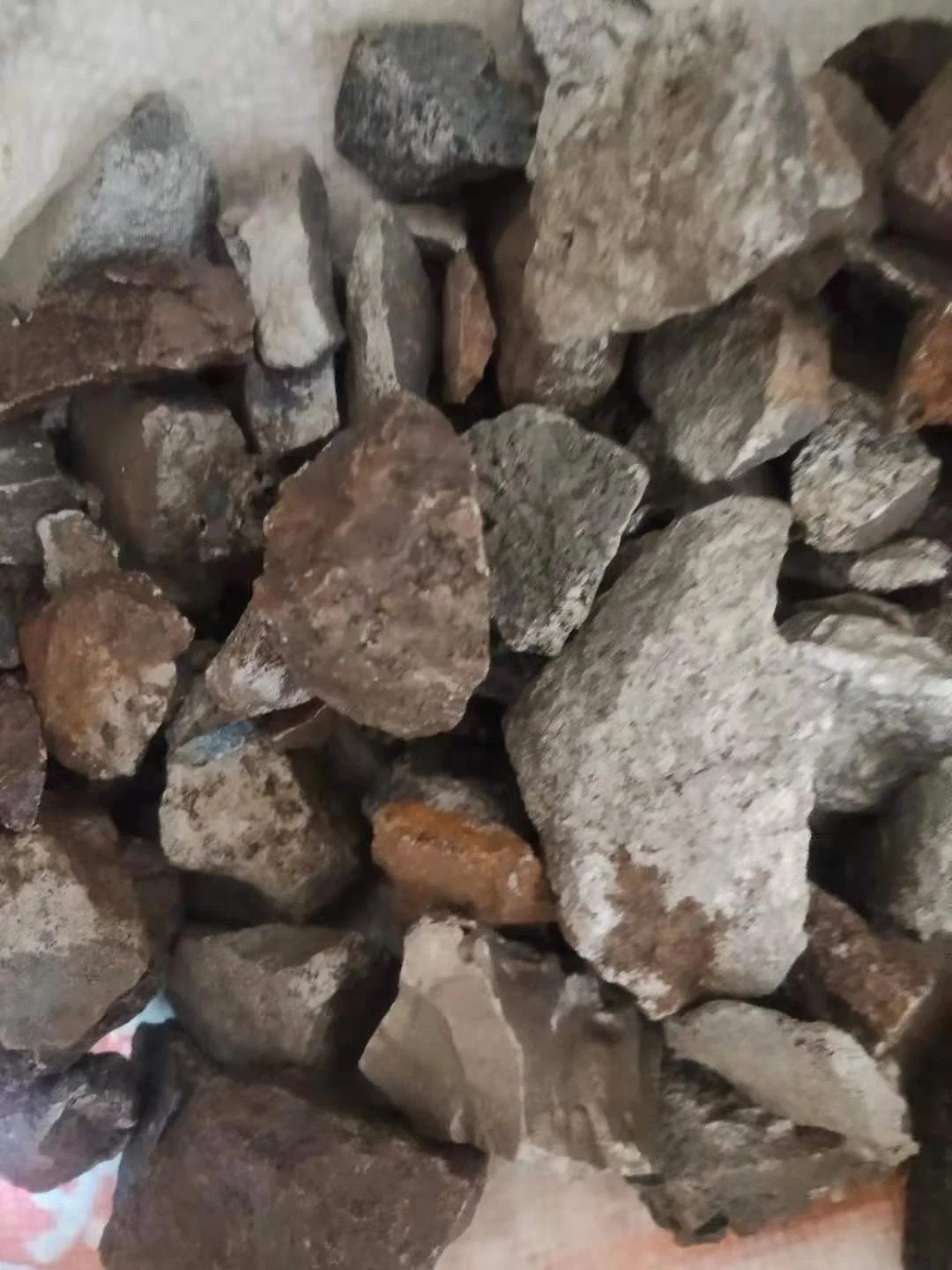 Factory direct sales ferromolybdenum price ferro molybdenum 70 60 ferro molybdenum